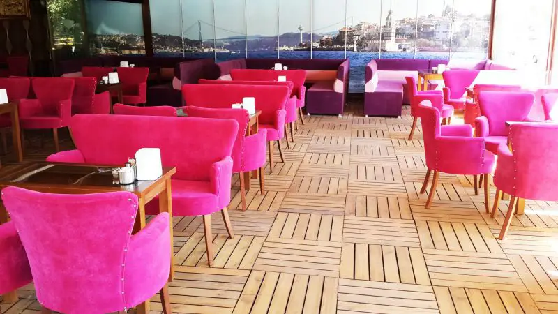 Cafe Koltukları